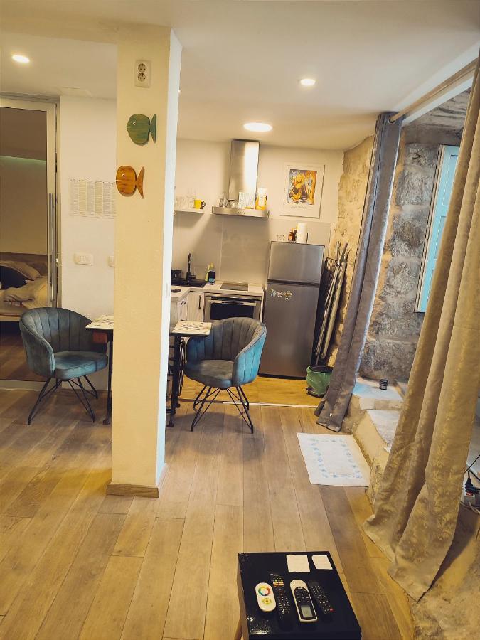 Studio Apartman Fondo Split Eksteriør bilde