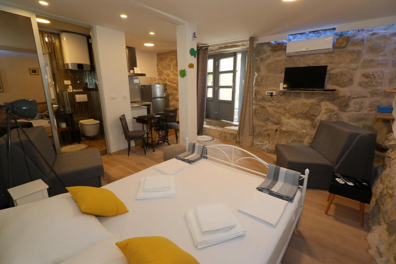Studio Apartman Fondo Split Eksteriør bilde